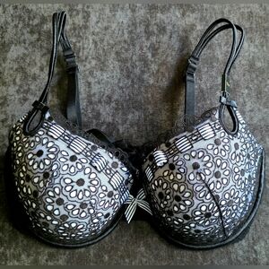 Victoria's Secret Lace Demi Bra, 34DD